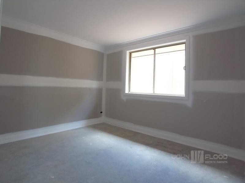 3 & 4/81 St Andrews Street, Aberdeen NSW 2336