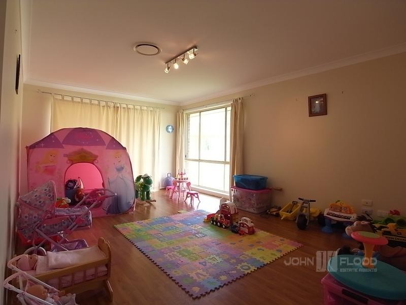 16 Angus Peebles Close, Muswellbrook NSW 2333