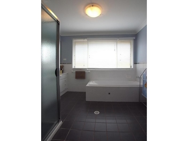 16 Angus Peebles Close, Muswellbrook NSW 2333