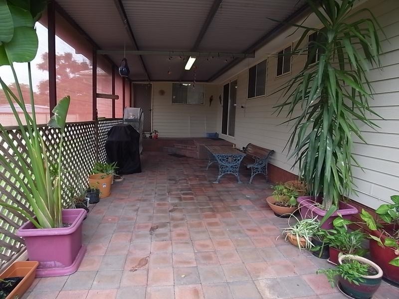 1 Wattle Street, Aberdeen NSW 2336