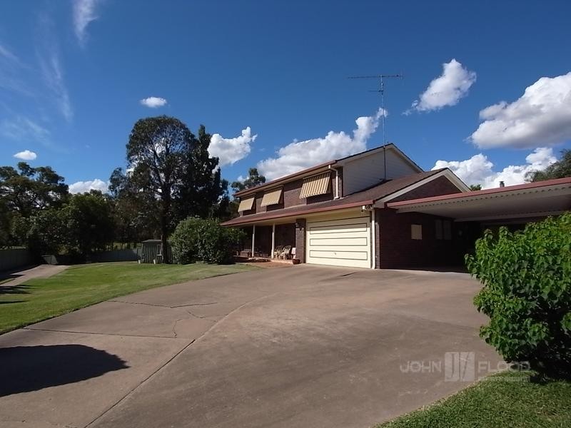 15 Merlot Street, Muswellbrook NSW 2333