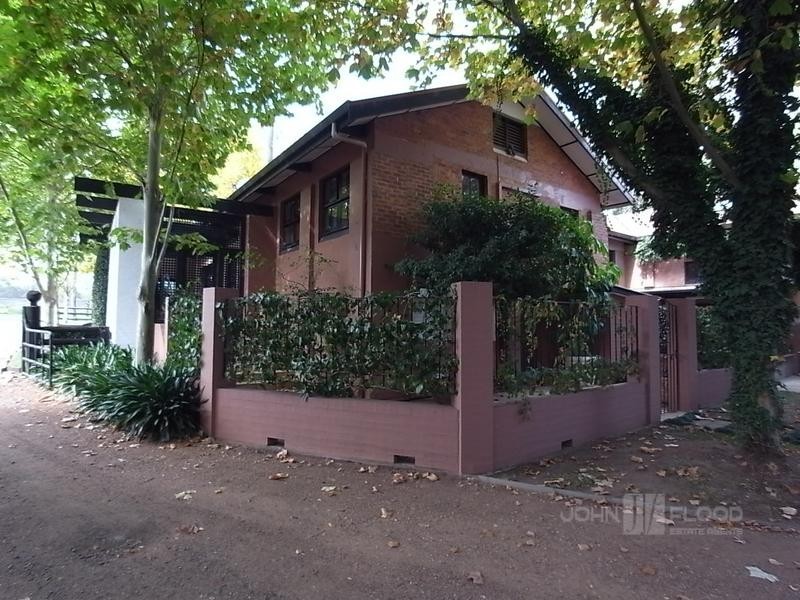13-15 Aberdeen Street, Muswellbrook NSW 2333