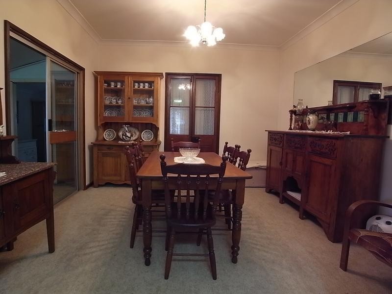 13 Hall Street, Aberdeen NSW 2336
