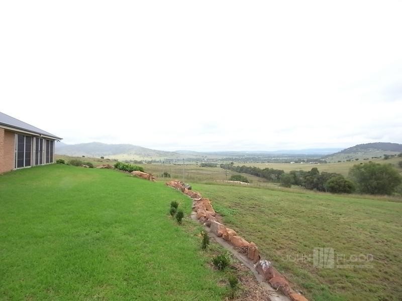 2 Cavalry Line Road, Segenhoe NSW 2337