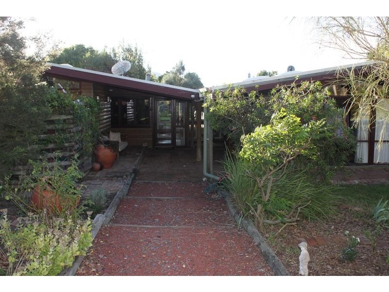 1280 Sandy Creek Road, Mccullys Gap NSW 2333