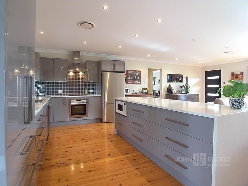 6 Bronte Crescent, Muswellbrook NSW 2333