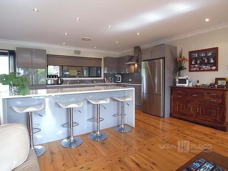 6 Bronte Crescent, Muswellbrook NSW 2333