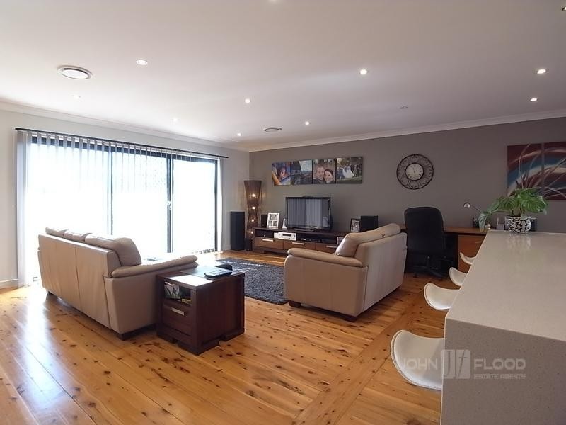 6 Bronte Crescent, Muswellbrook NSW 2333