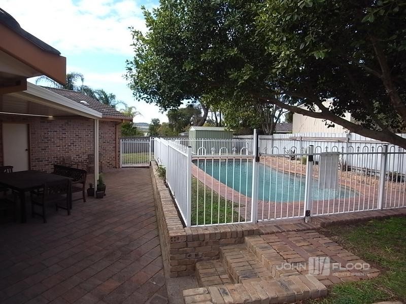 15 Ooranga Street, Muswellbrook NSW 2333