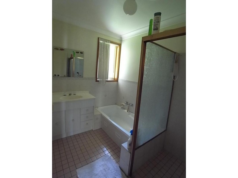 8 Peppermint Road, Muswellbrook NSW 2333