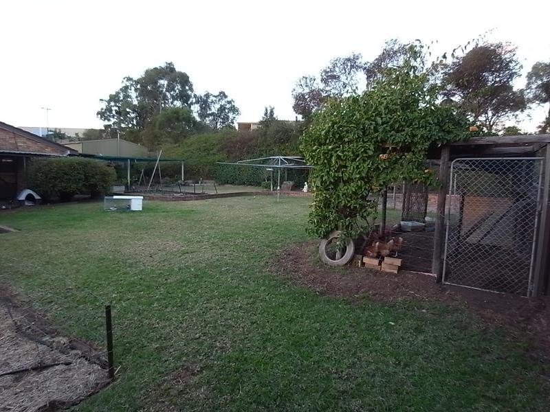 10 Campbell Street, Aberdeen NSW 2336