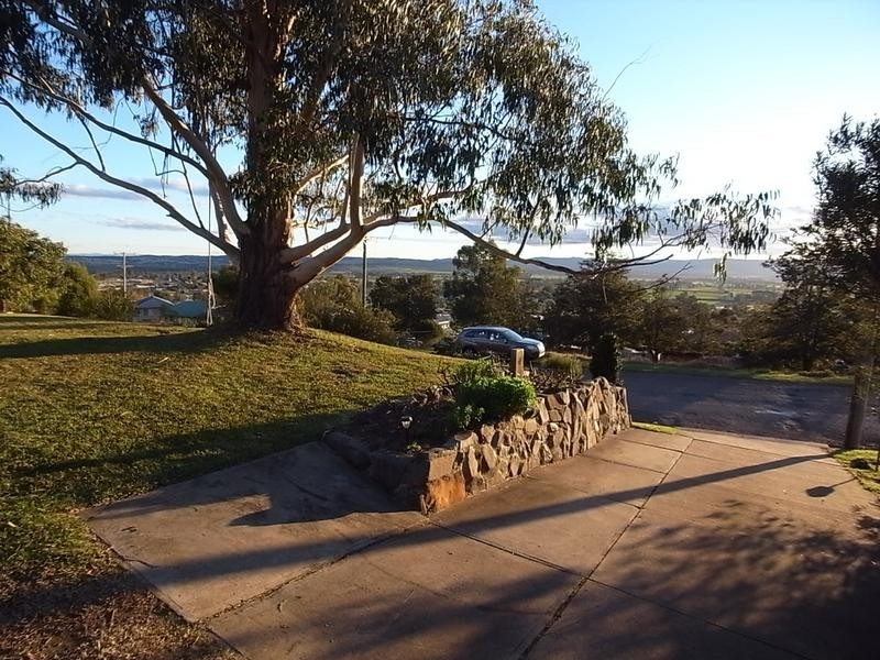 10 Campbell Street, Aberdeen NSW 2336