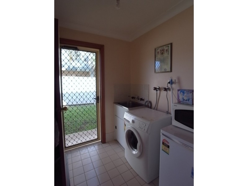 1/22 Honeysuckle Crescent, Scone NSW 2337