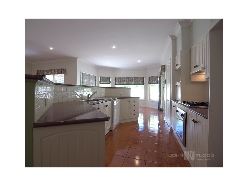 6 St Andrews Place, Muswellbrook NSW 2333