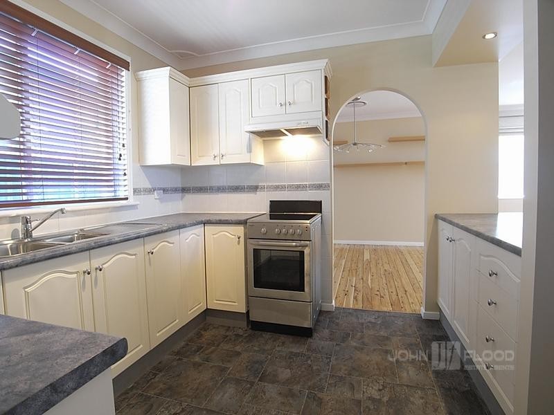 16 St James Crescent, Muswellbrook NSW 2333