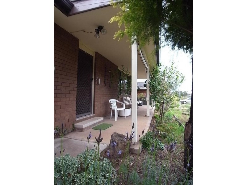 6 Shannon Close, Aberdeen NSW 2336