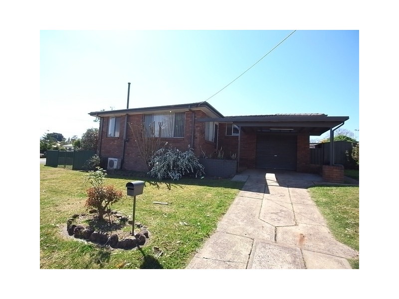 2 Midanga Avenue, Muswellbrook NSW 2333