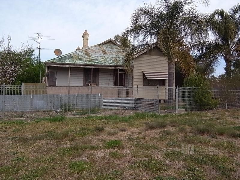 1 Turner Street, Denman NSW 2328