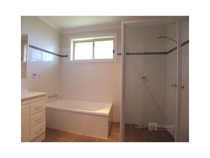 8 Silky Oak Close, Muswellbrook NSW 2333