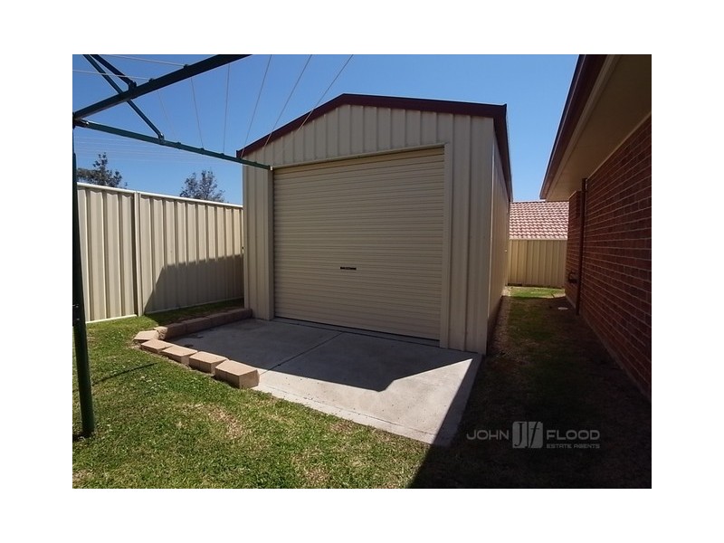 8 Silky Oak Close, Muswellbrook NSW 2333