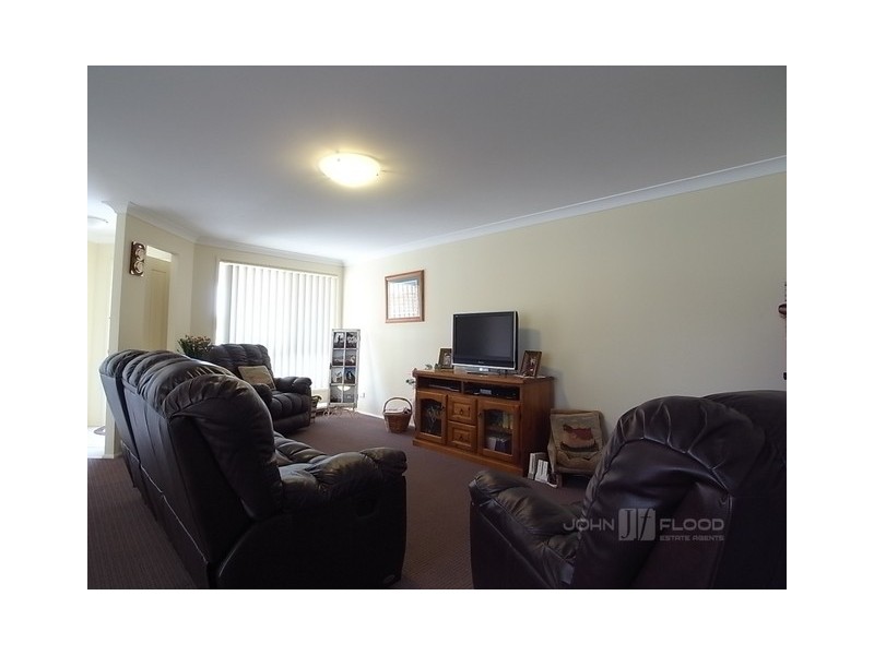 11 Alexander Close, Aberdeen NSW 2336