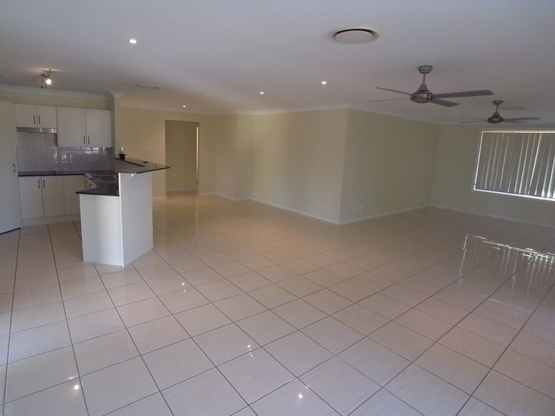 4 Lou Fisher Place, Muswellbrook NSW 2333