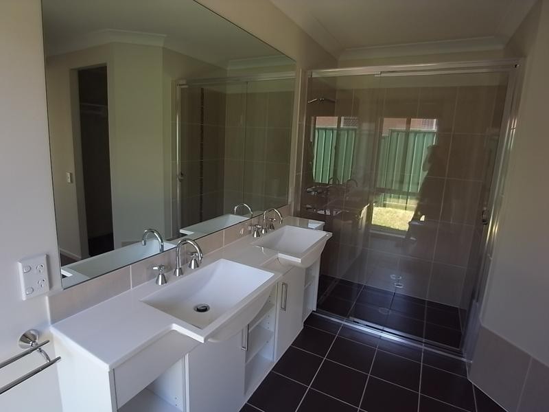 8 Black Street, Muswellbrook NSW 2333