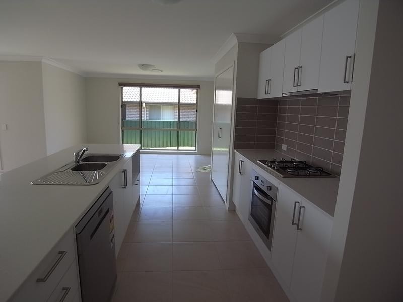 8 Black Street, Muswellbrook NSW 2333