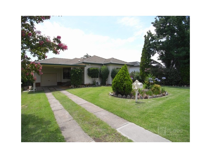 9 Ruth White Avenue, Muswellbrook NSW 2333