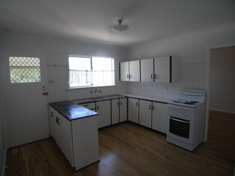 27 Adams Street, Muswellbrook NSW 2333