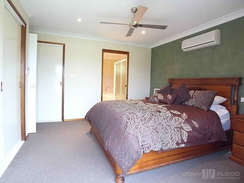 4 Burgundy Street, Muswellbrook NSW 2333