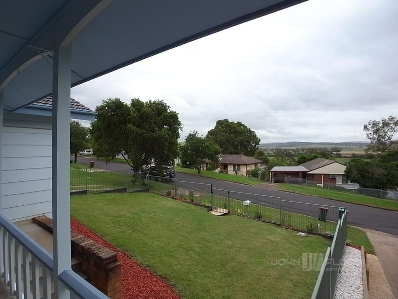 71 Tobruk Avenue, Muswellbrook NSW 2333