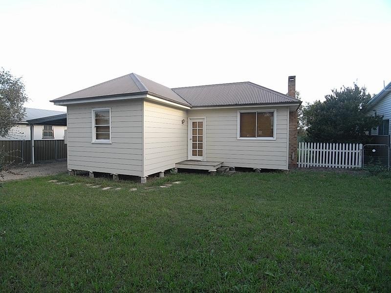 25 Kenilworth Street, Denman NSW 2328