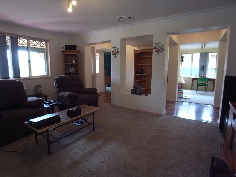 49 Woollybutt Way, Muswellbrook NSW 2333
