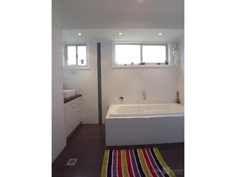 4 Merino Street, Denman NSW 2328