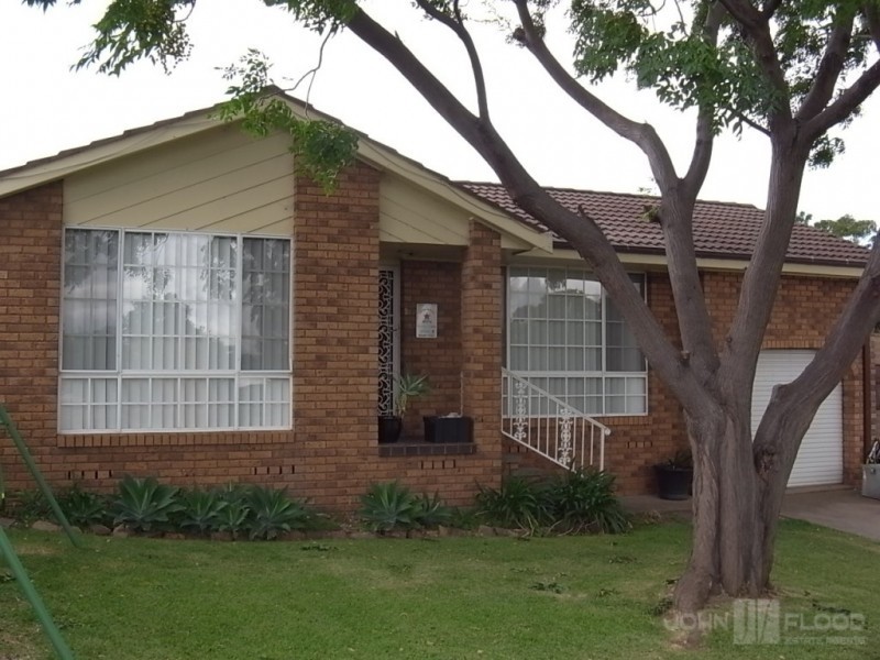 16 Lexia Street, Muswellbrook NSW 2333