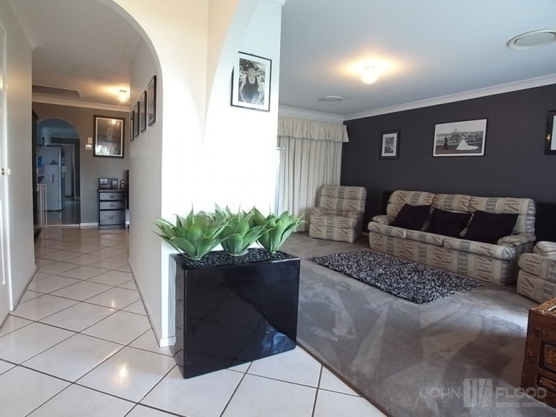 16 Lexia Street, Muswellbrook NSW 2333