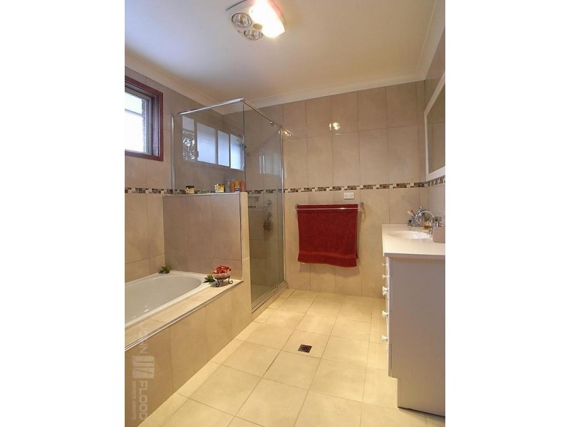 10 Acacia Drive, Muswellbrook NSW 2333