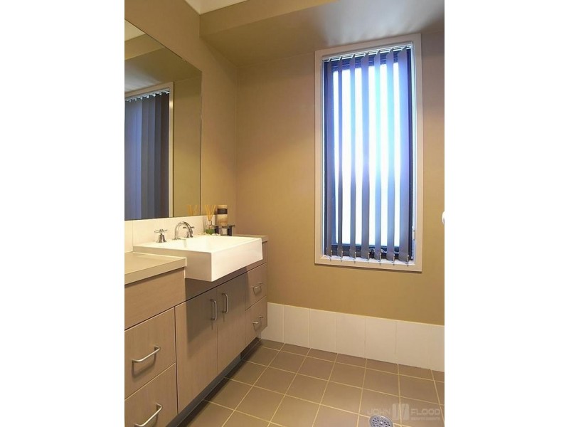 16 Henry Dangar Drive, Muswellbrook NSW 2333