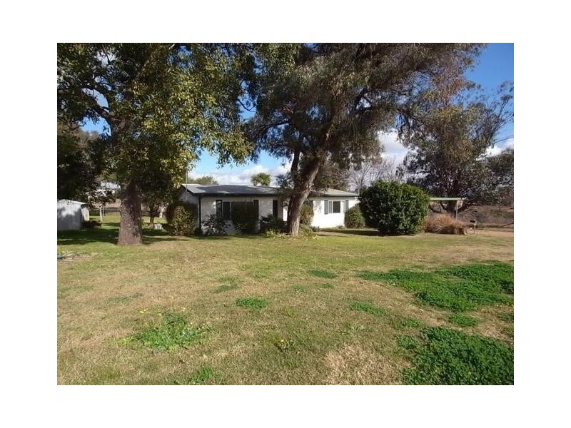 63 St Andrews Street, Aberdeen NSW 2336