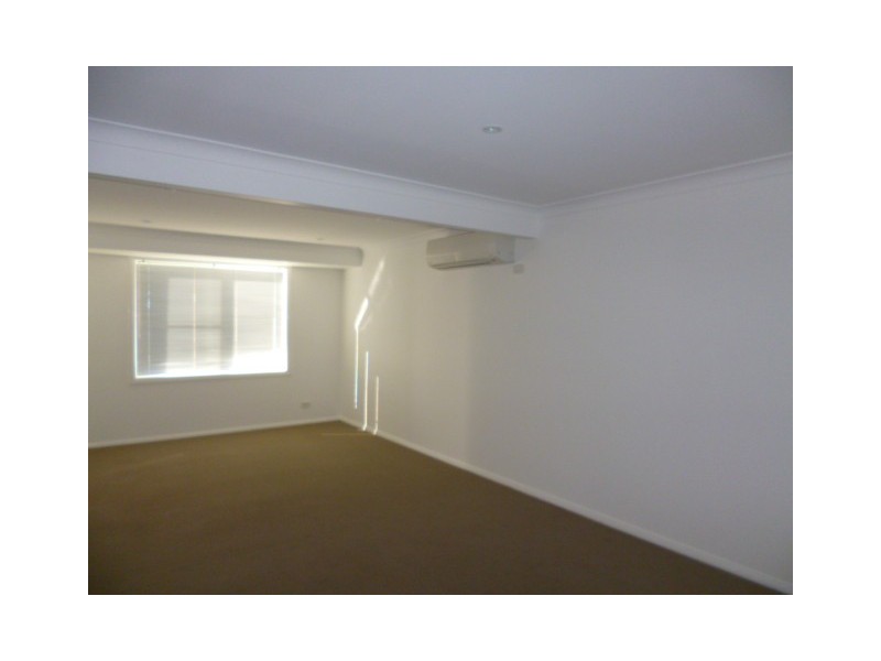 16 Wilson Street, Muswellbrook NSW 2333