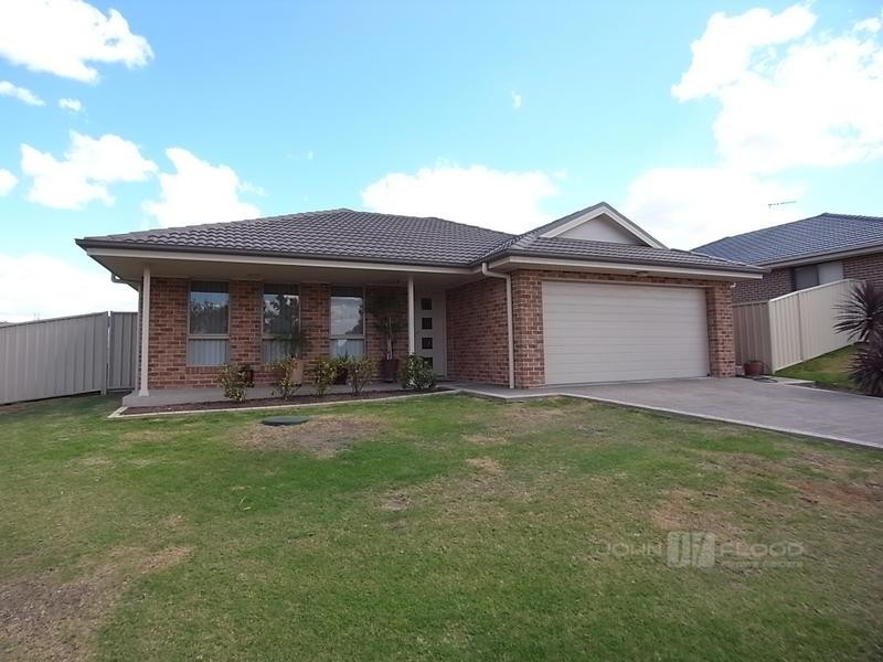 46 Thompson Street, Muswellbrook NSW 2333