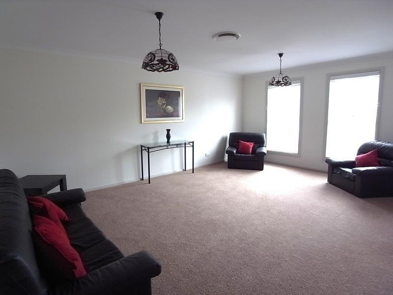 43 Wanaruah Circuit, Muswellbrook NSW 2333