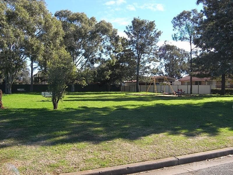 10 Wattle Street, Aberdeen NSW 2336