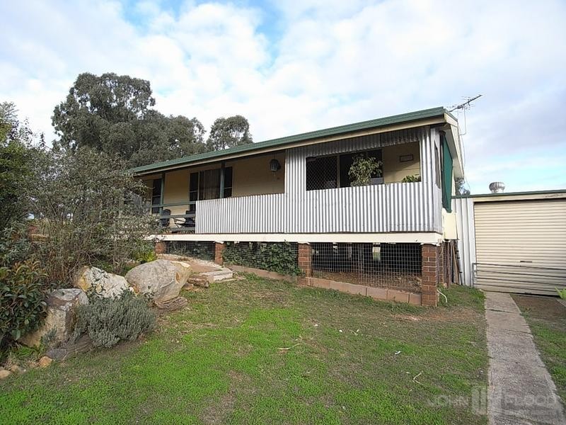 33 Wollombi Road, Muswellbrook NSW 2333