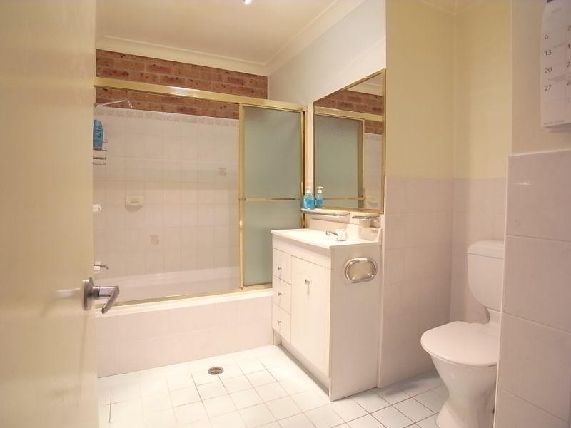 1/6 Hakea Drive, Muswellbrook NSW 2333