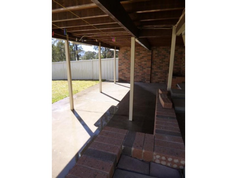 1/6 Hakea Drive, Muswellbrook NSW 2333