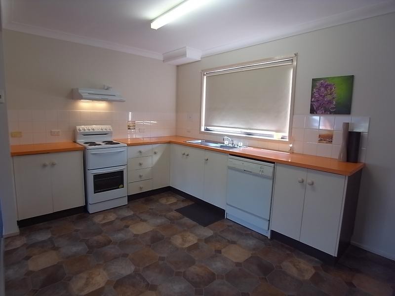 4/11 Ironbark rd, Muswellbrook NSW 2333