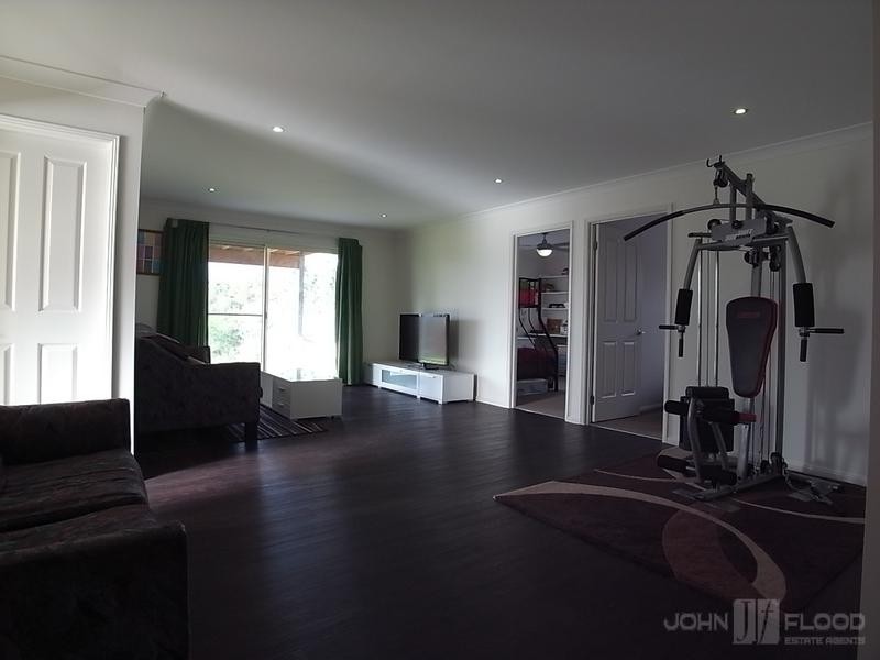 10 Lou Fisher Place, Muswellbrook NSW 2333