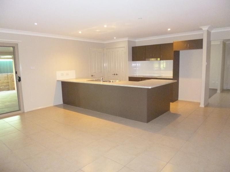 19 Dixon Cct, Muswellbrook NSW 2333